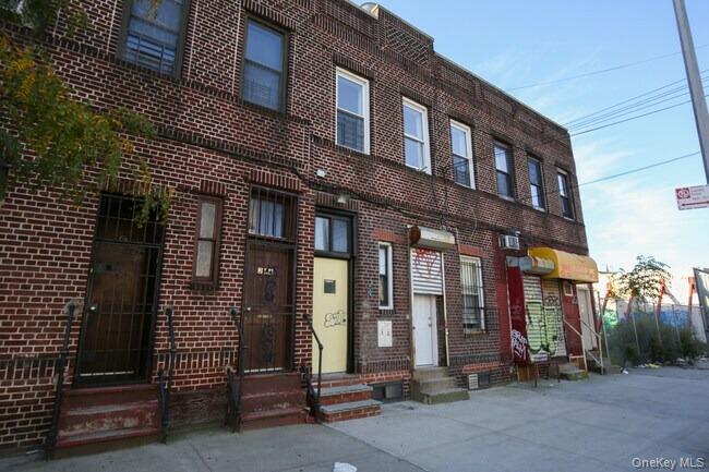 1899 Fulton St