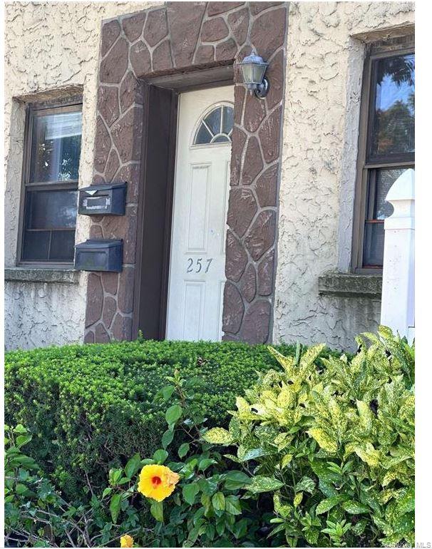 25704 Hillside Ave Unit 1