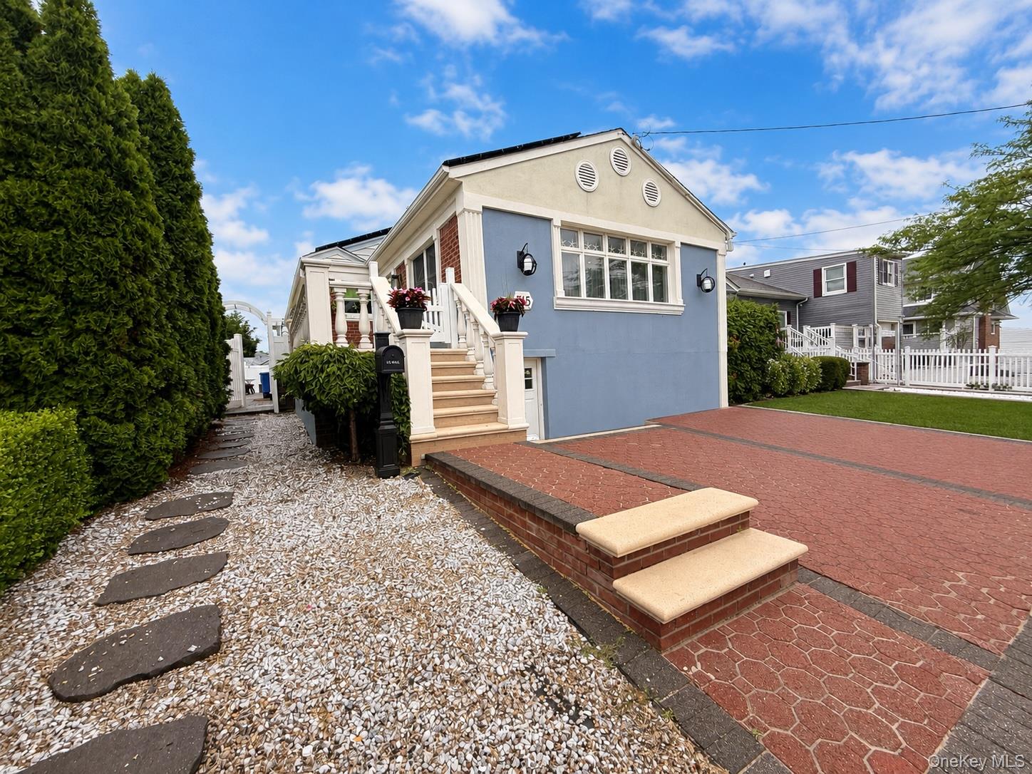 515 Beach 139th St
