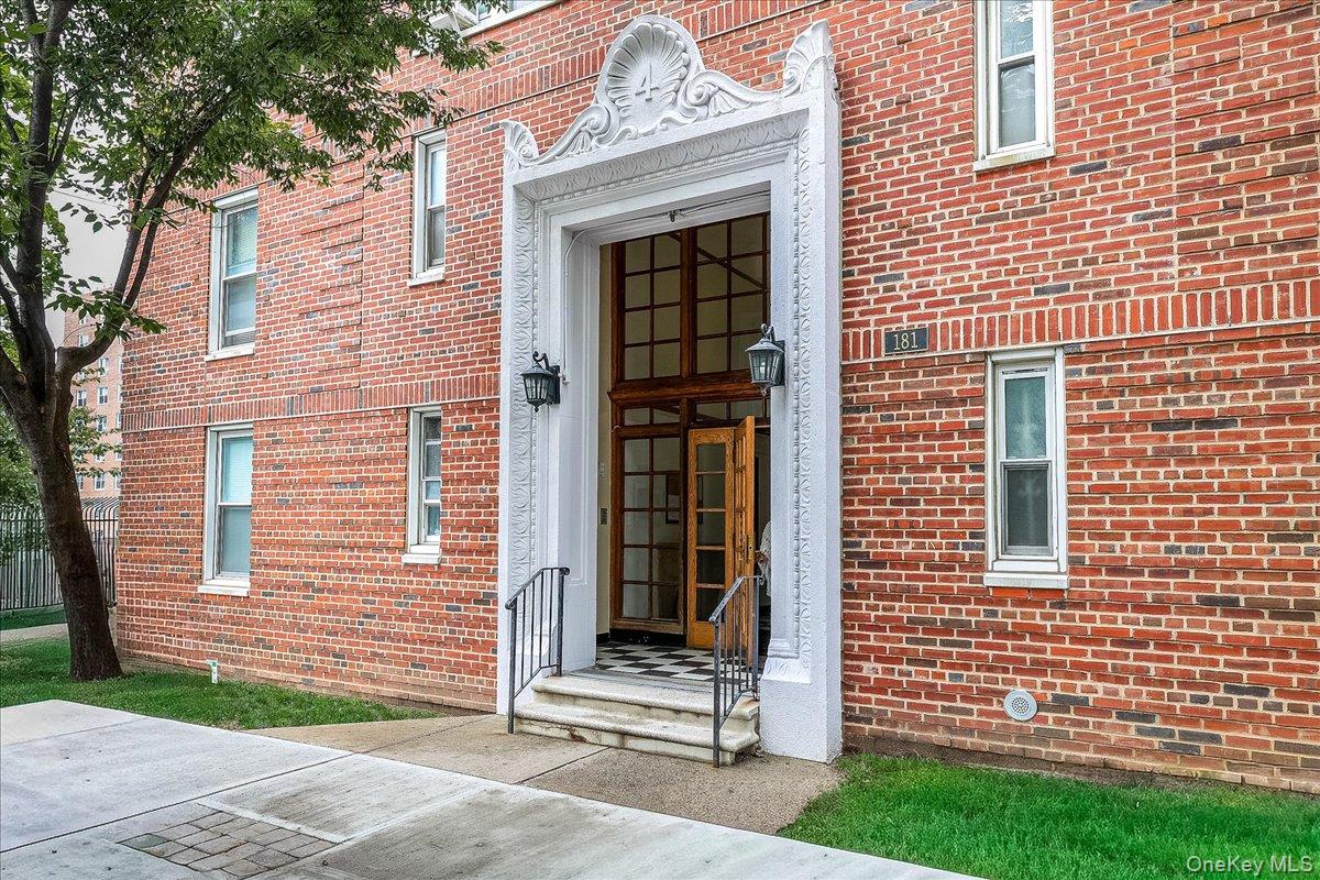 181 73rd St Unit 446