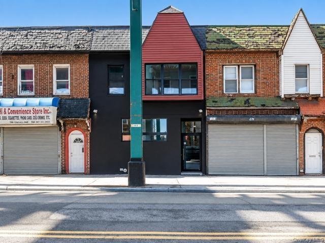 12615 Jamaica Ave