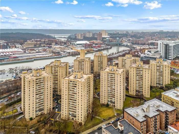 9 W Fordham Hill Unit 7H