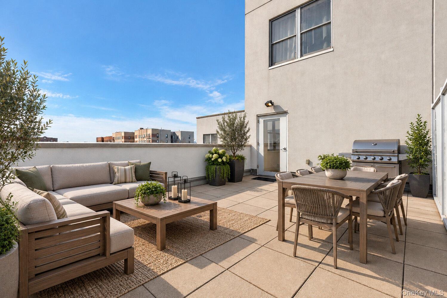 41-02 Queens Boulevard Unit 5E