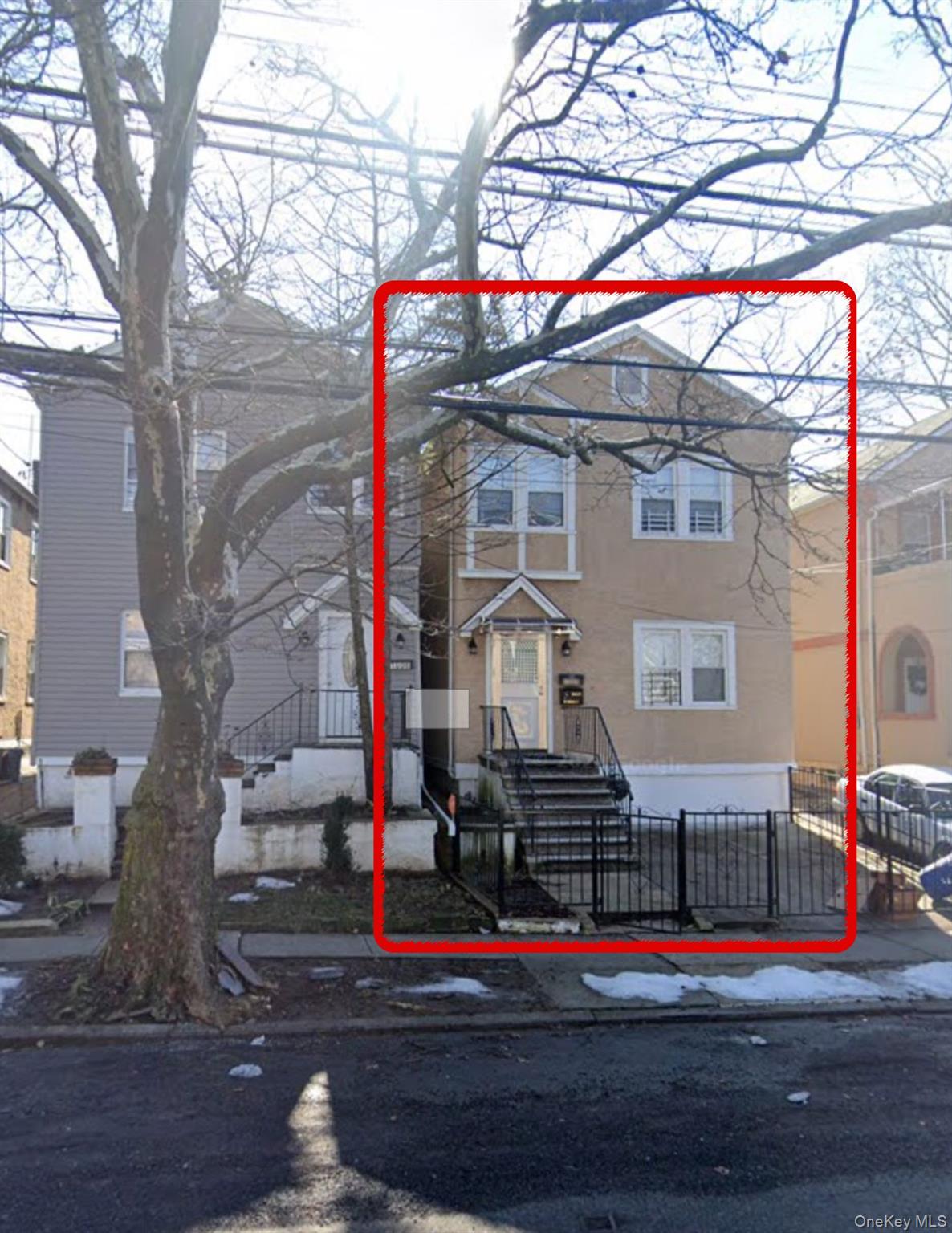 1006 E 241 St