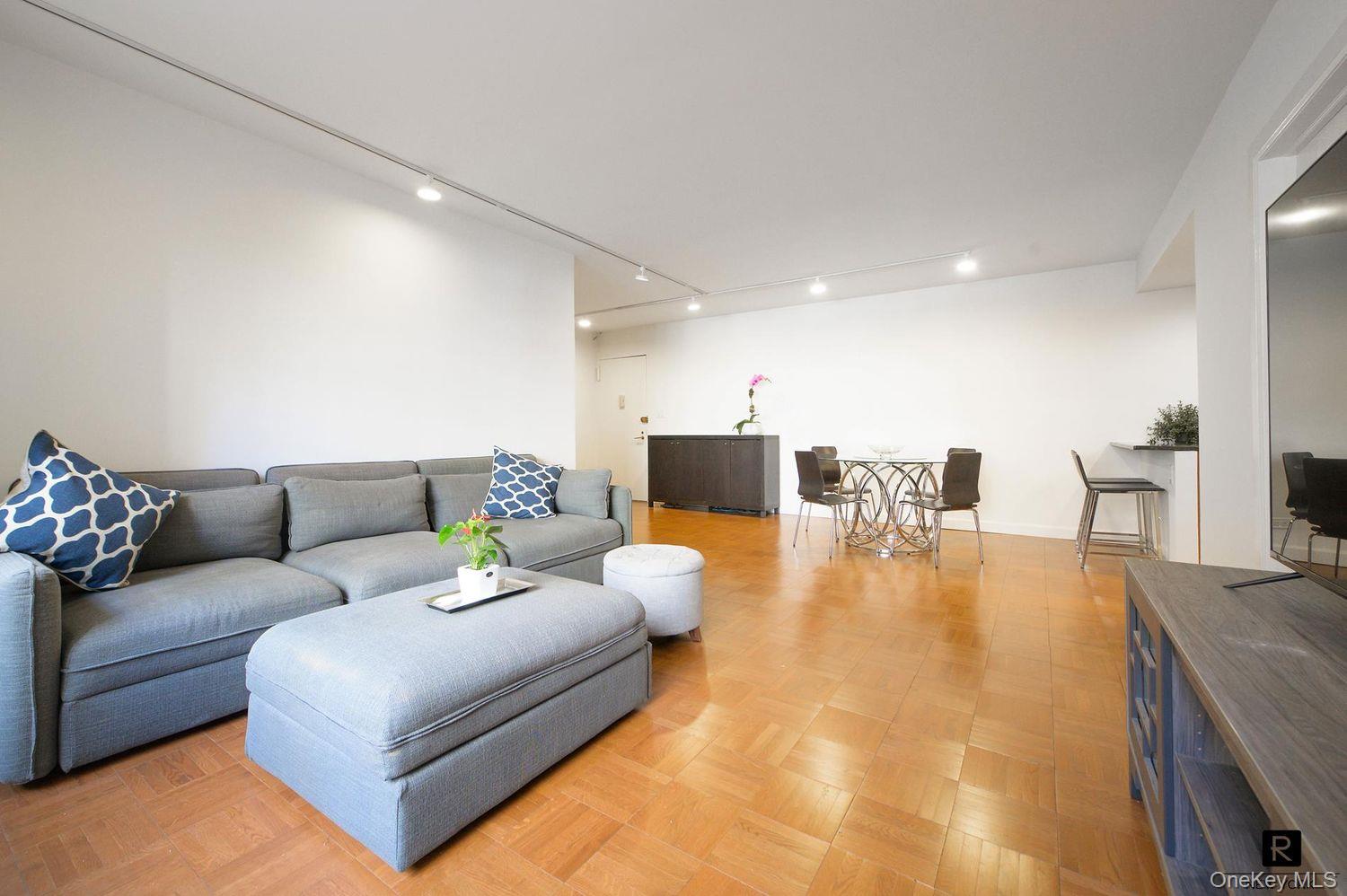 400 East 56th Street Unit 3-E