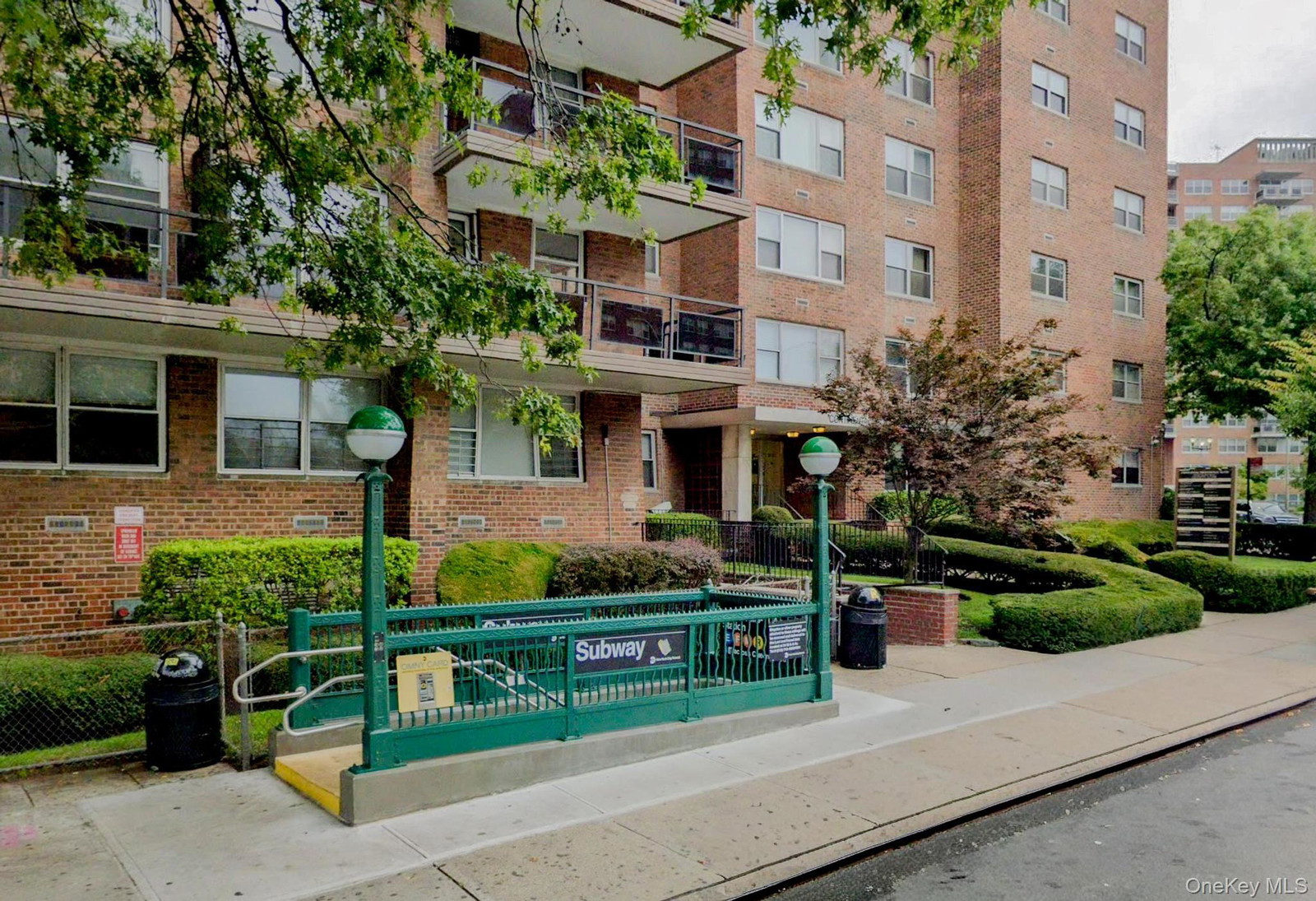 10721 Queens Blvd Unit 8