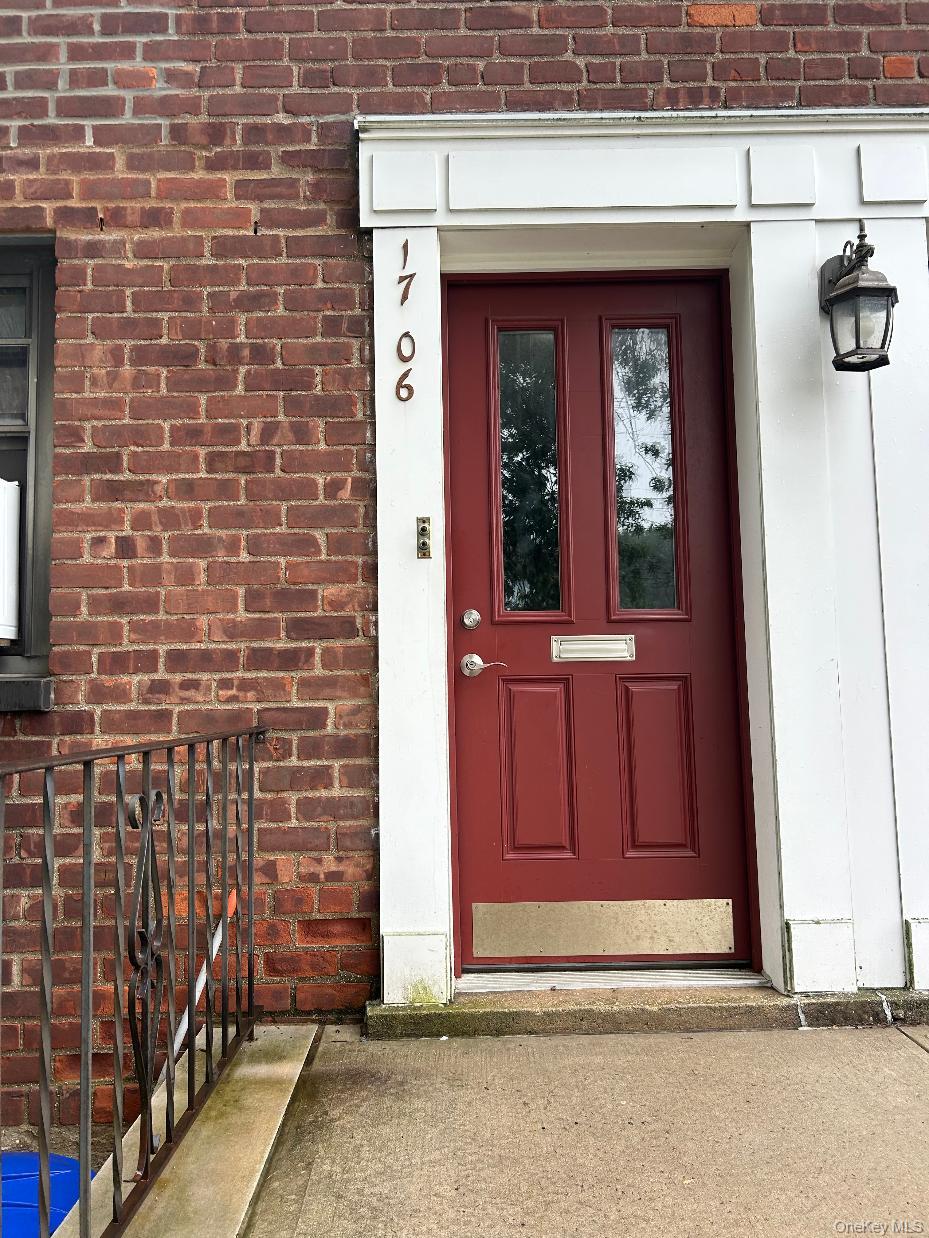 1706 201st St Unit 2-103