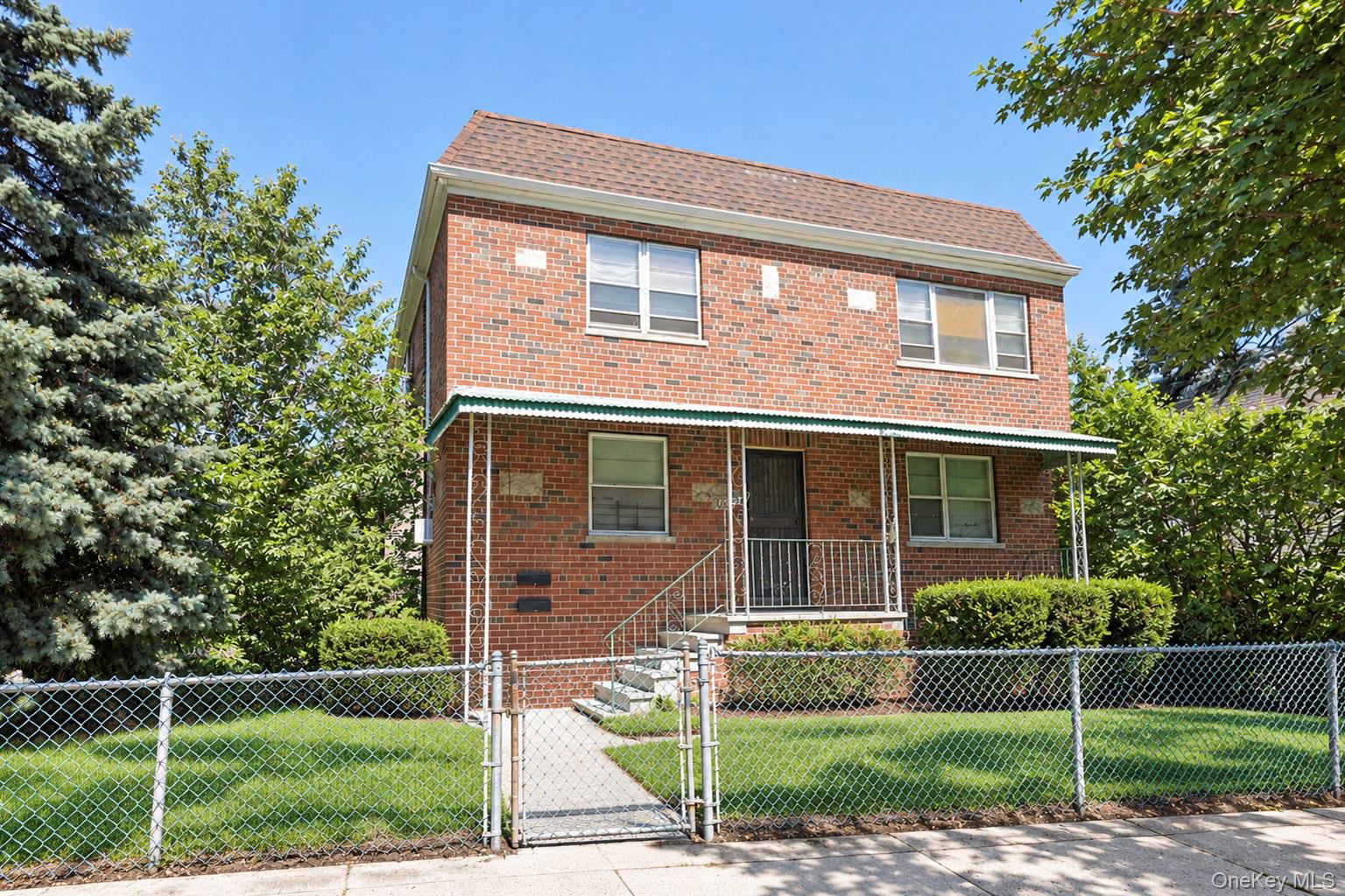 1526 Ericson Pl