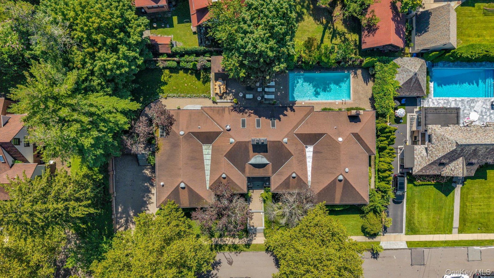 224 Beverly Rd