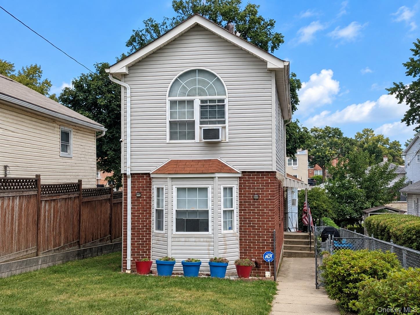 3287 Radio Dr