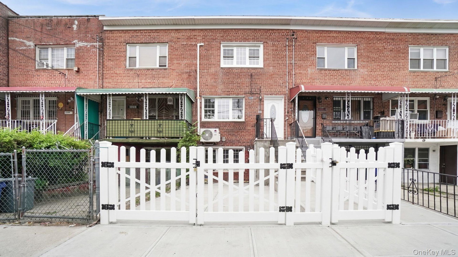 3343 Mickle Ave