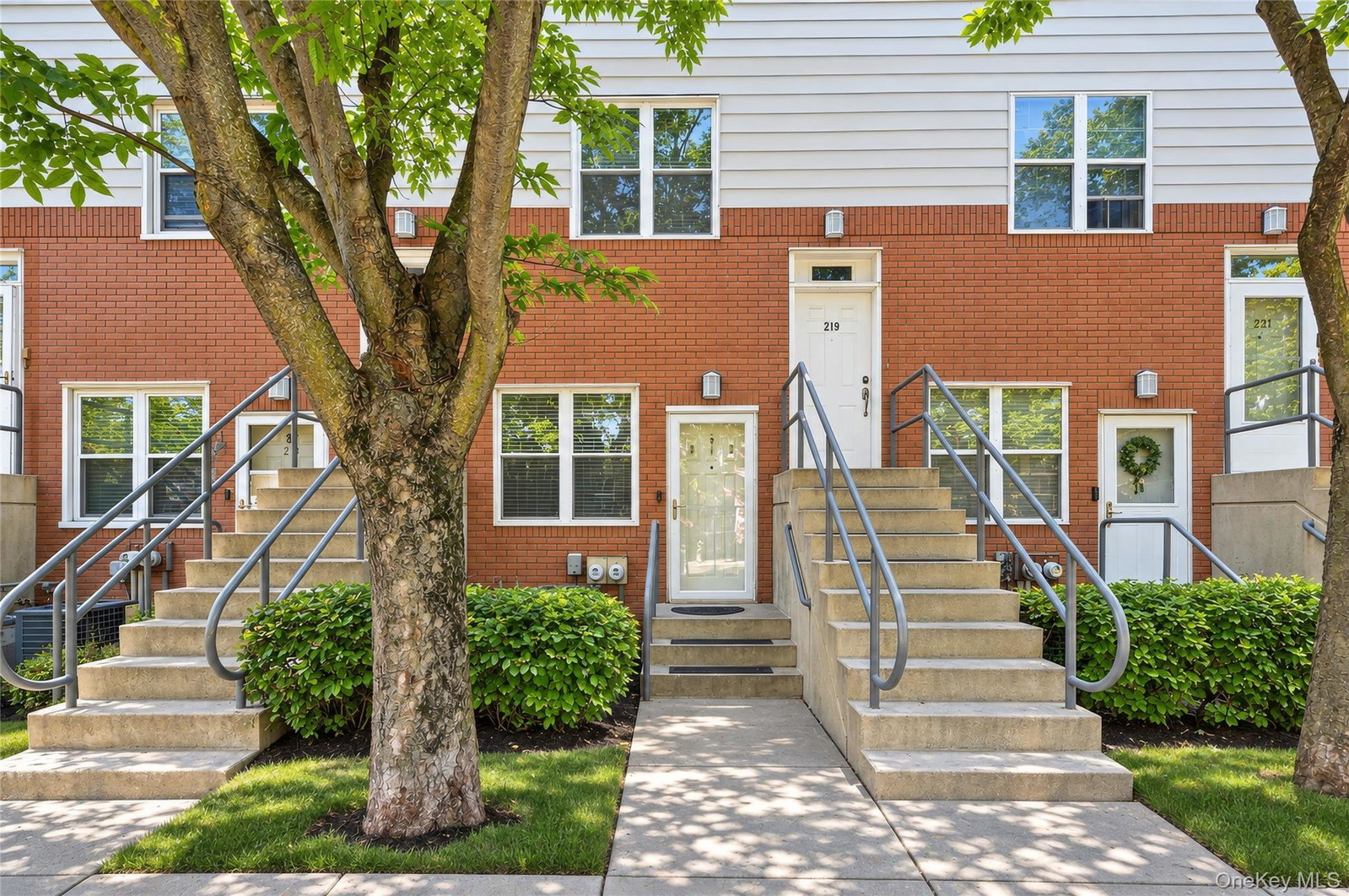 217 Sunset Blvd Unit 9217G