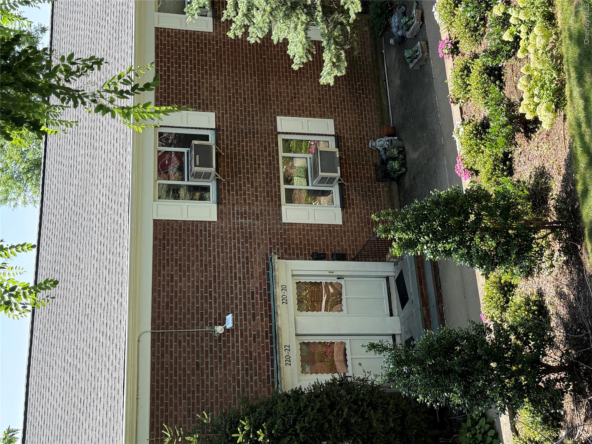 22020 Stronghurst Ave Unit 20