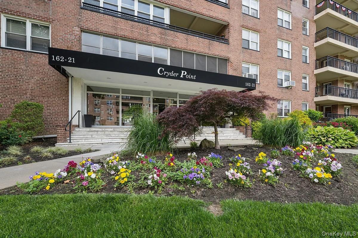 16221 Powells Cove Blvd Unit 6P
