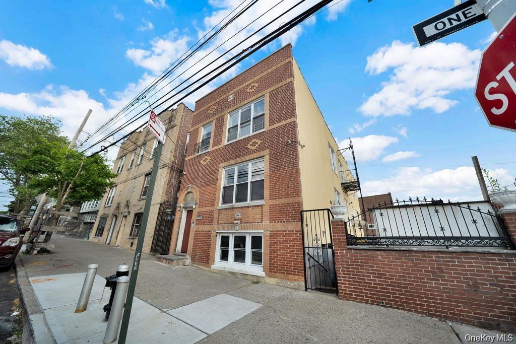 10104 32nd Ave Unit 1F