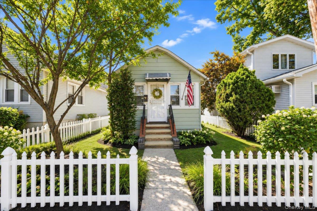 11 Oak Ave Unit 11