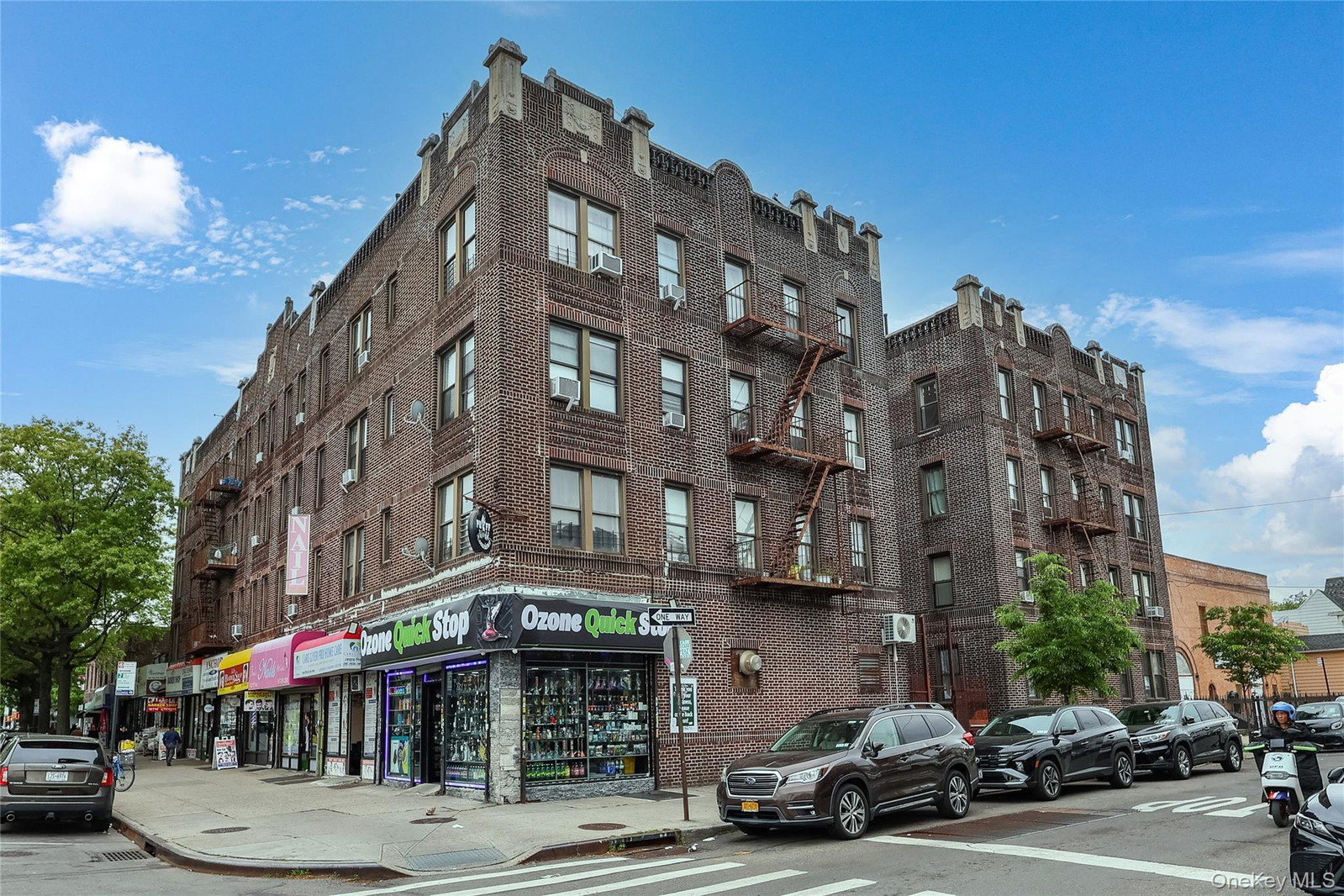 9752 75th St Unit A23