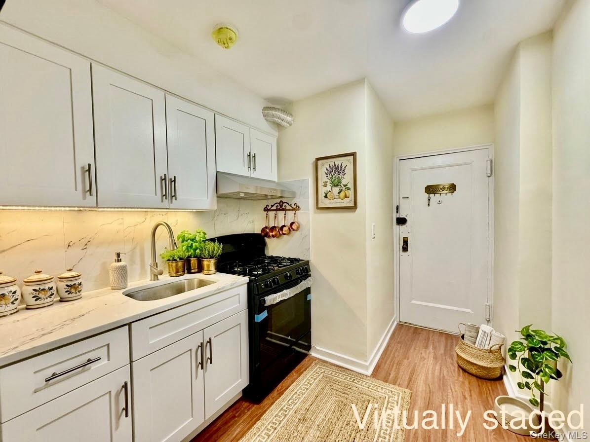 14435 Sanford Ave Unit 3C