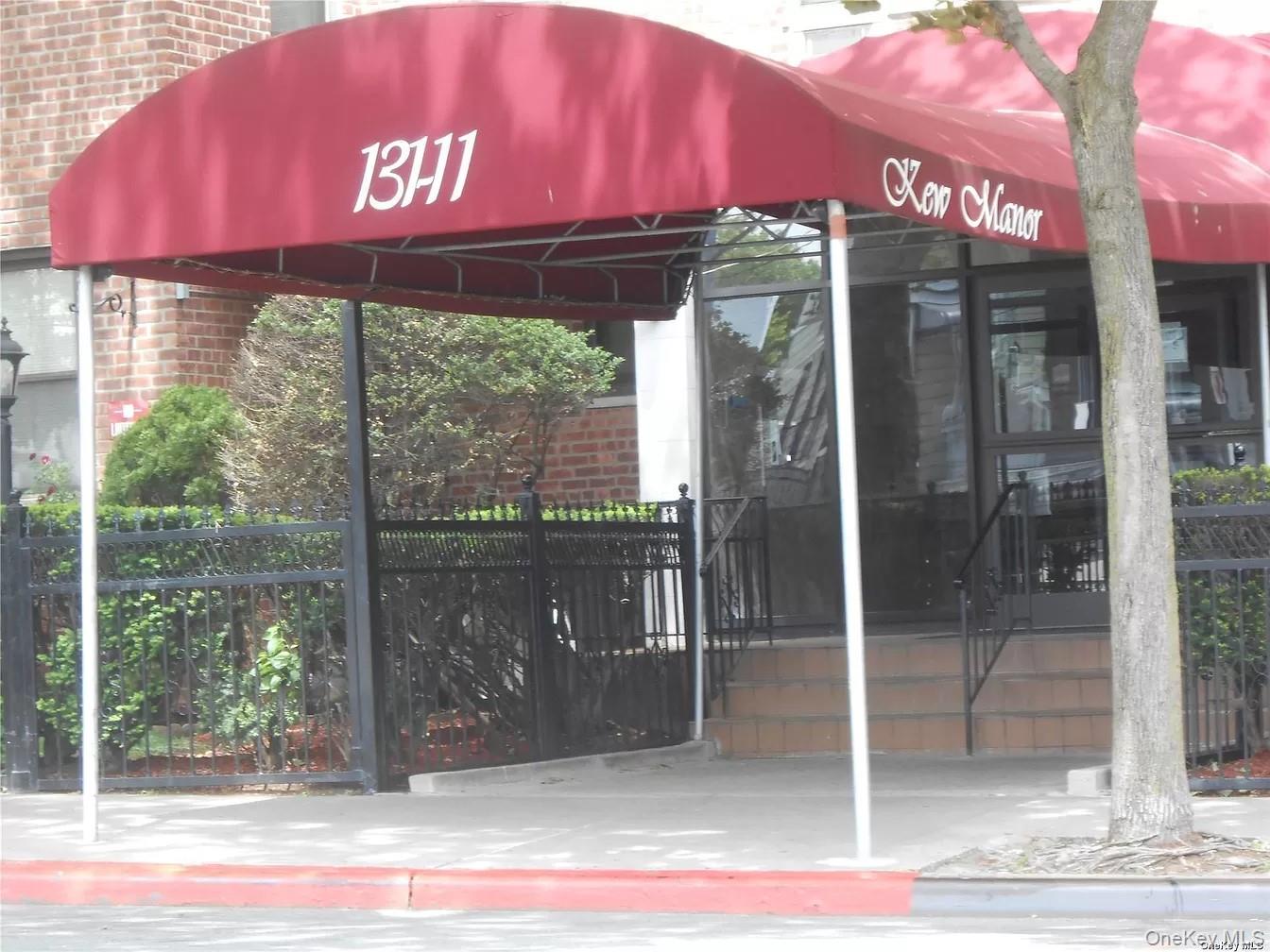13111 Kew Gardens Rd Unit 1O