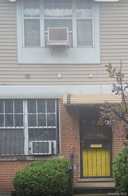 353 Sheffield Ave