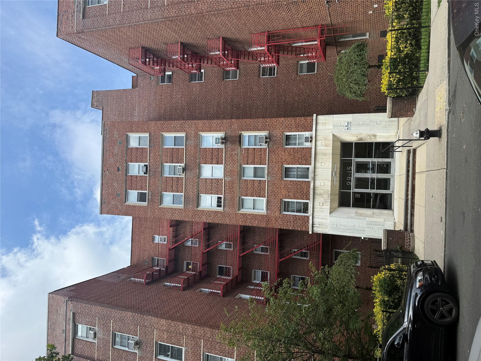 9915 66th Ave Unit 4J