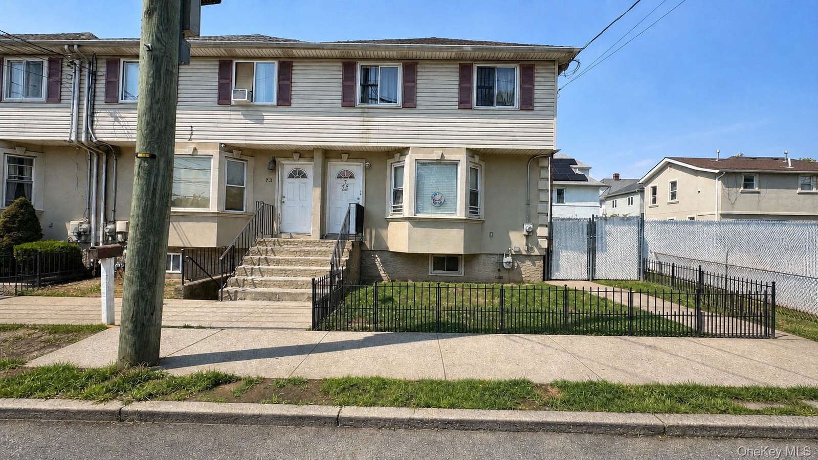 71 Arlington Pl