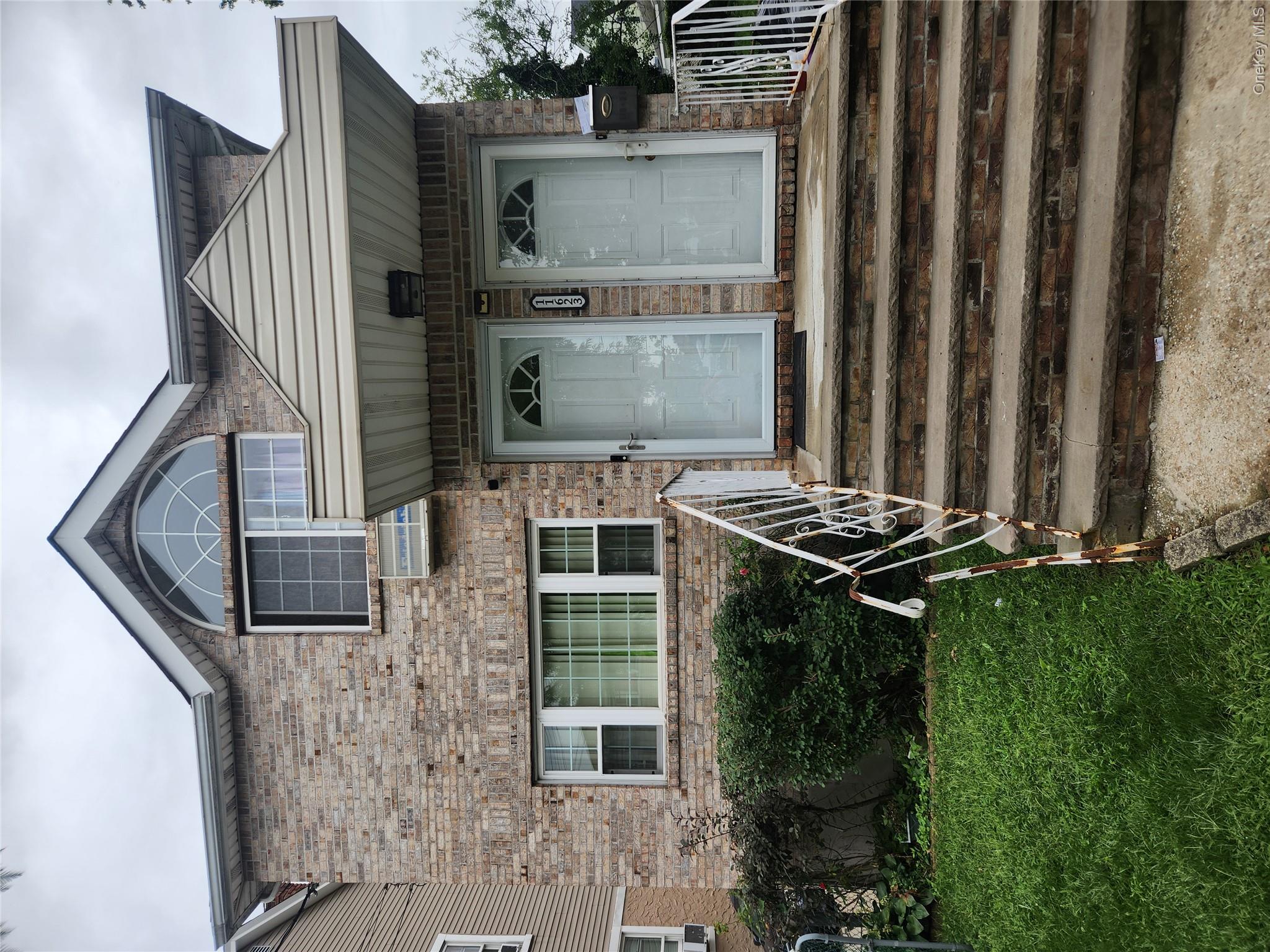 11623 196th St Unit 2nd