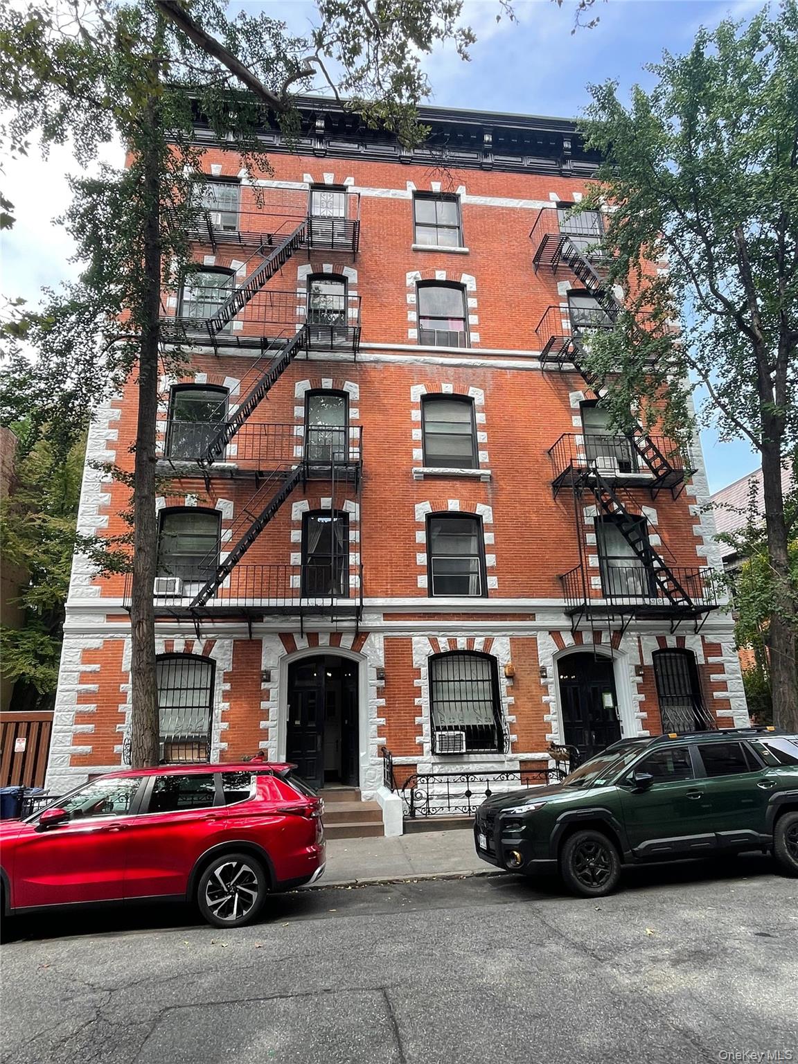 32 Willow Pl Unit 4R