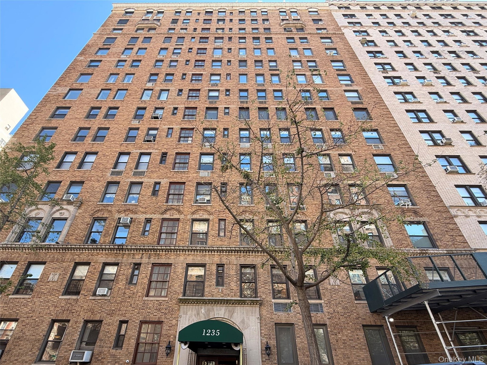 1235 Park Avenue Unit 6D