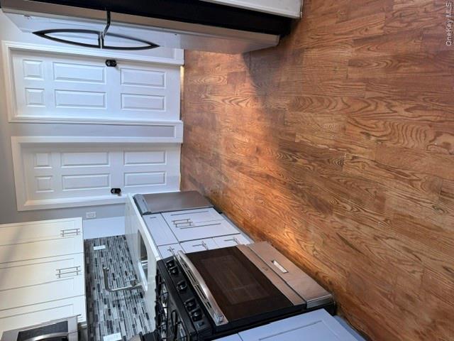 689 E 224th St Unit 2