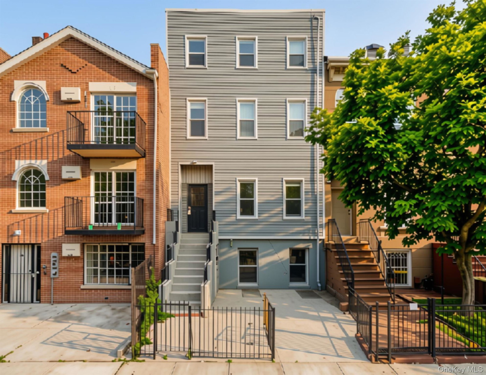 307 Quincy St