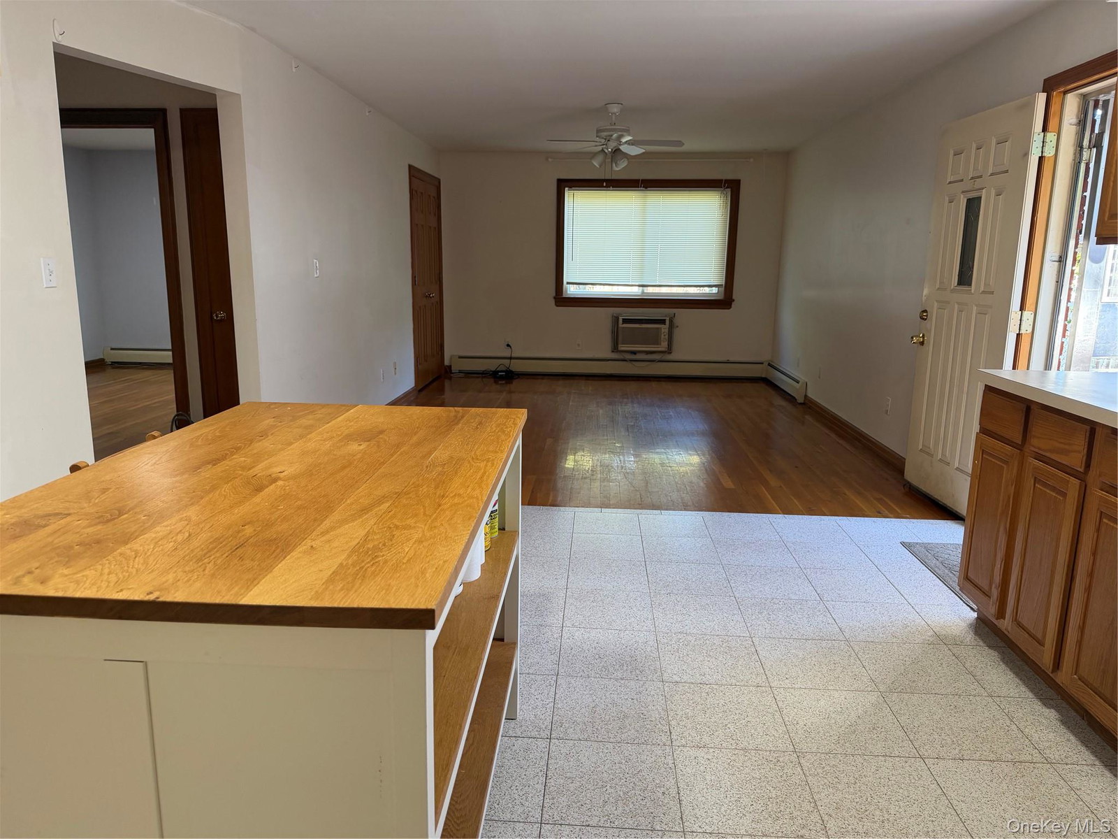 4131 219th St Unit 1