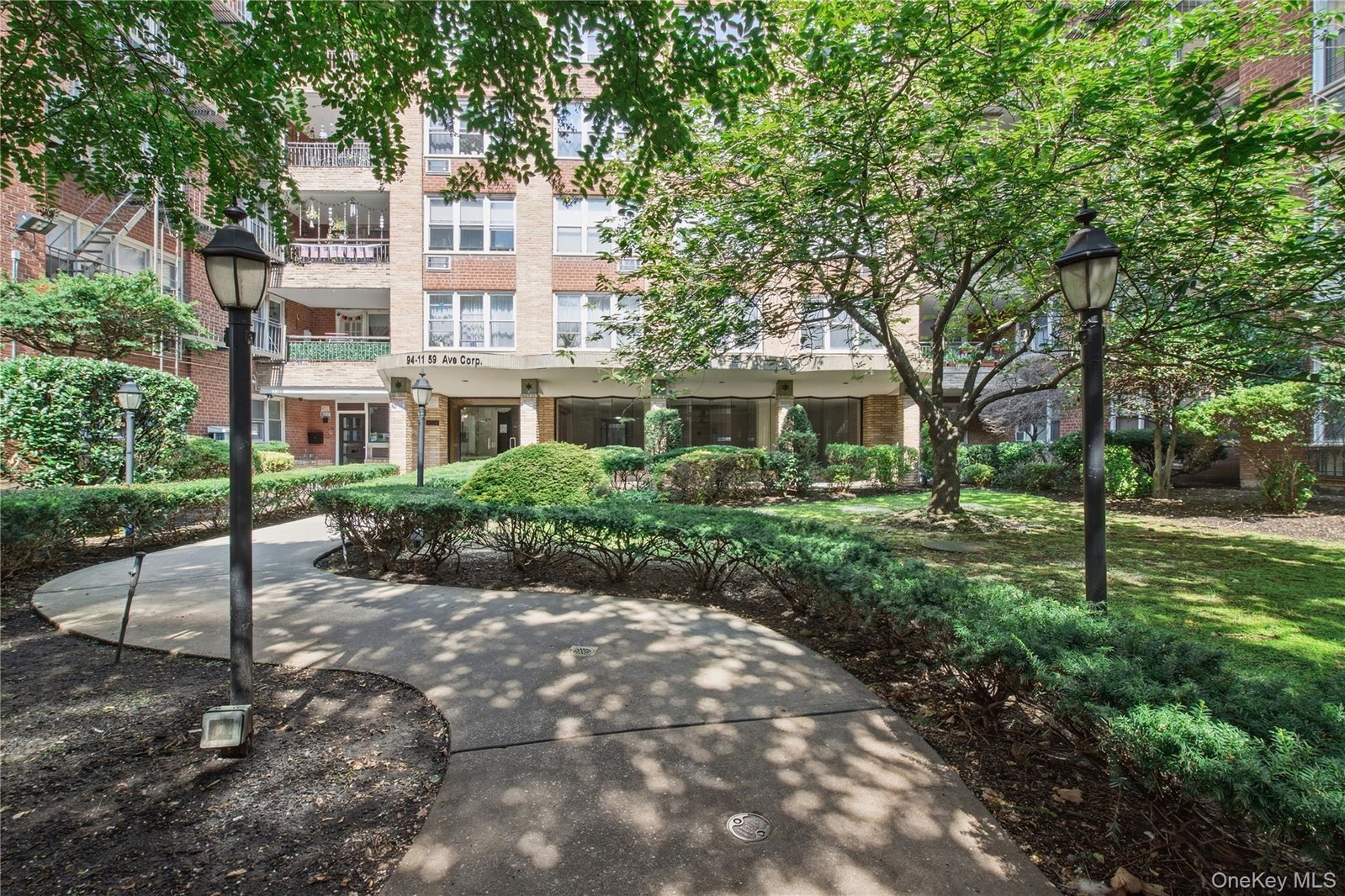 9411 59th Ave Unit F1