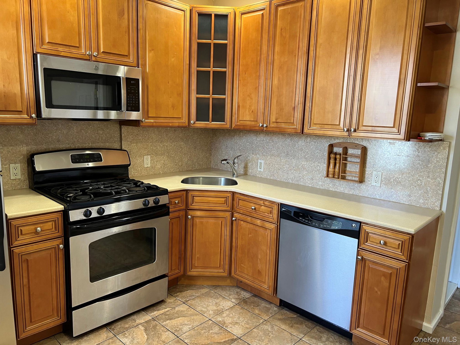 9522 104th St 104 Street Unit 1