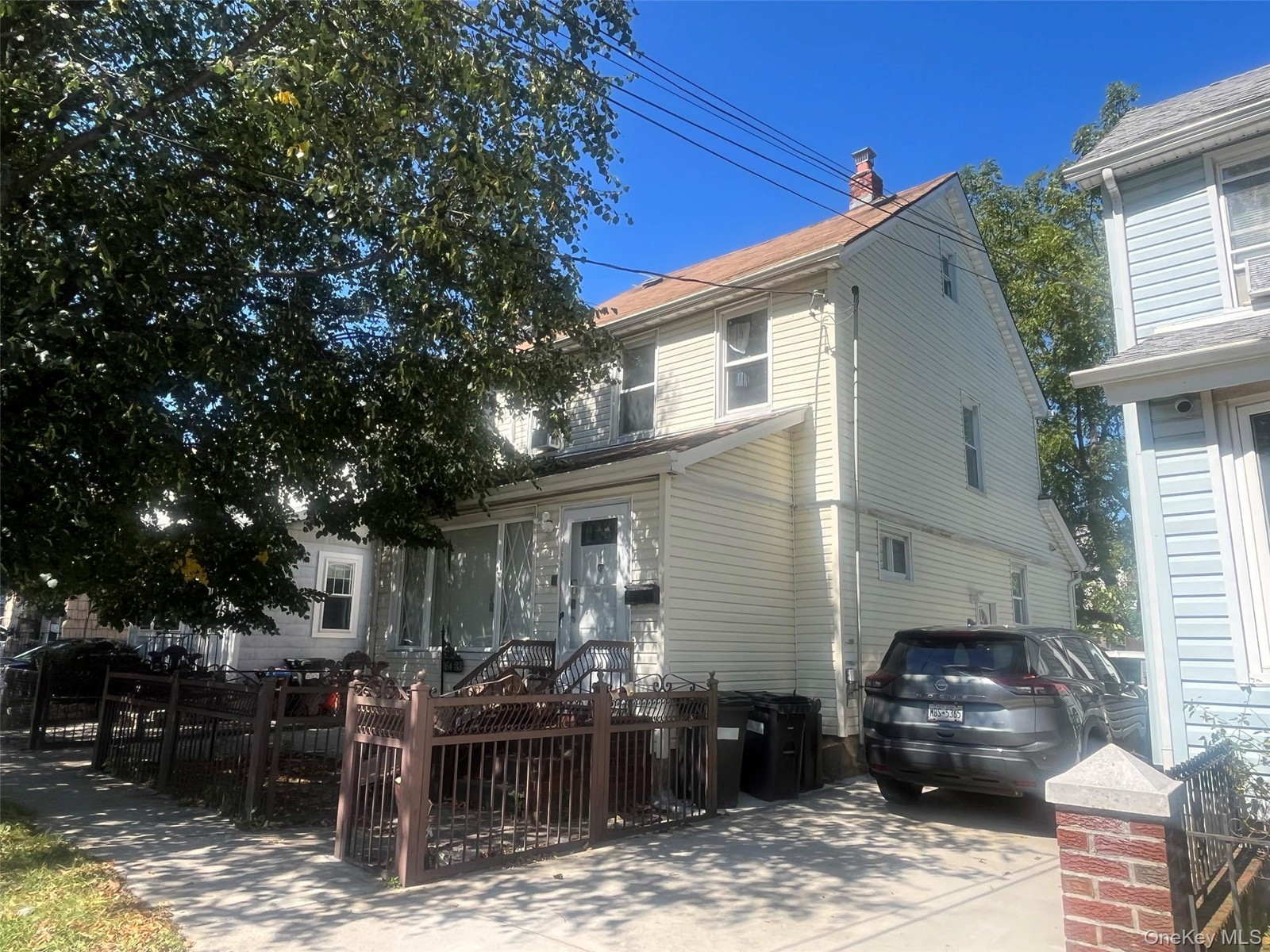 16433 77th Ave