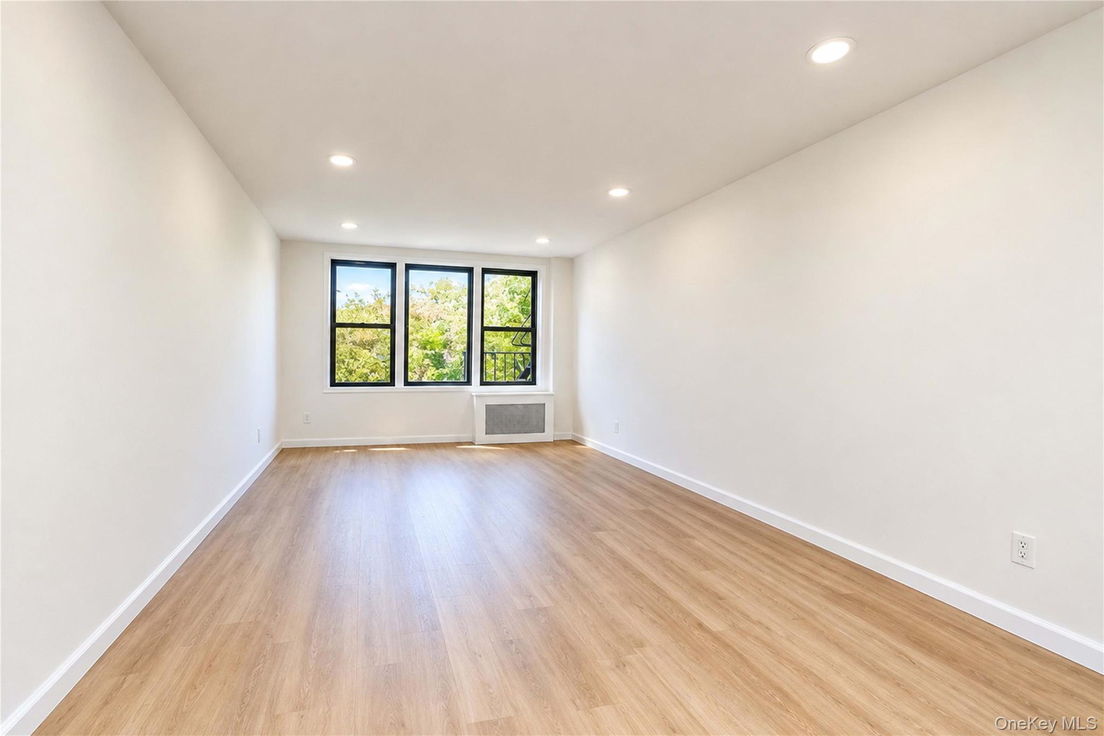 145 Lincoln Ave Unit 6X