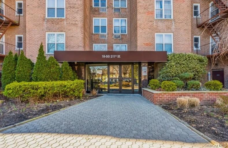 1850 211th St Unit 2K