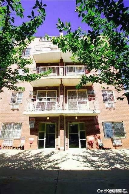 4138 66th St Unit 2B