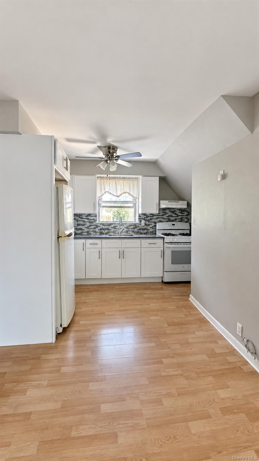 19507 37th Ave