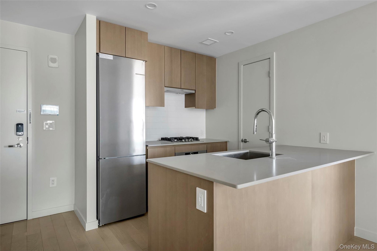 131-02B 40th Rd Unit 15U