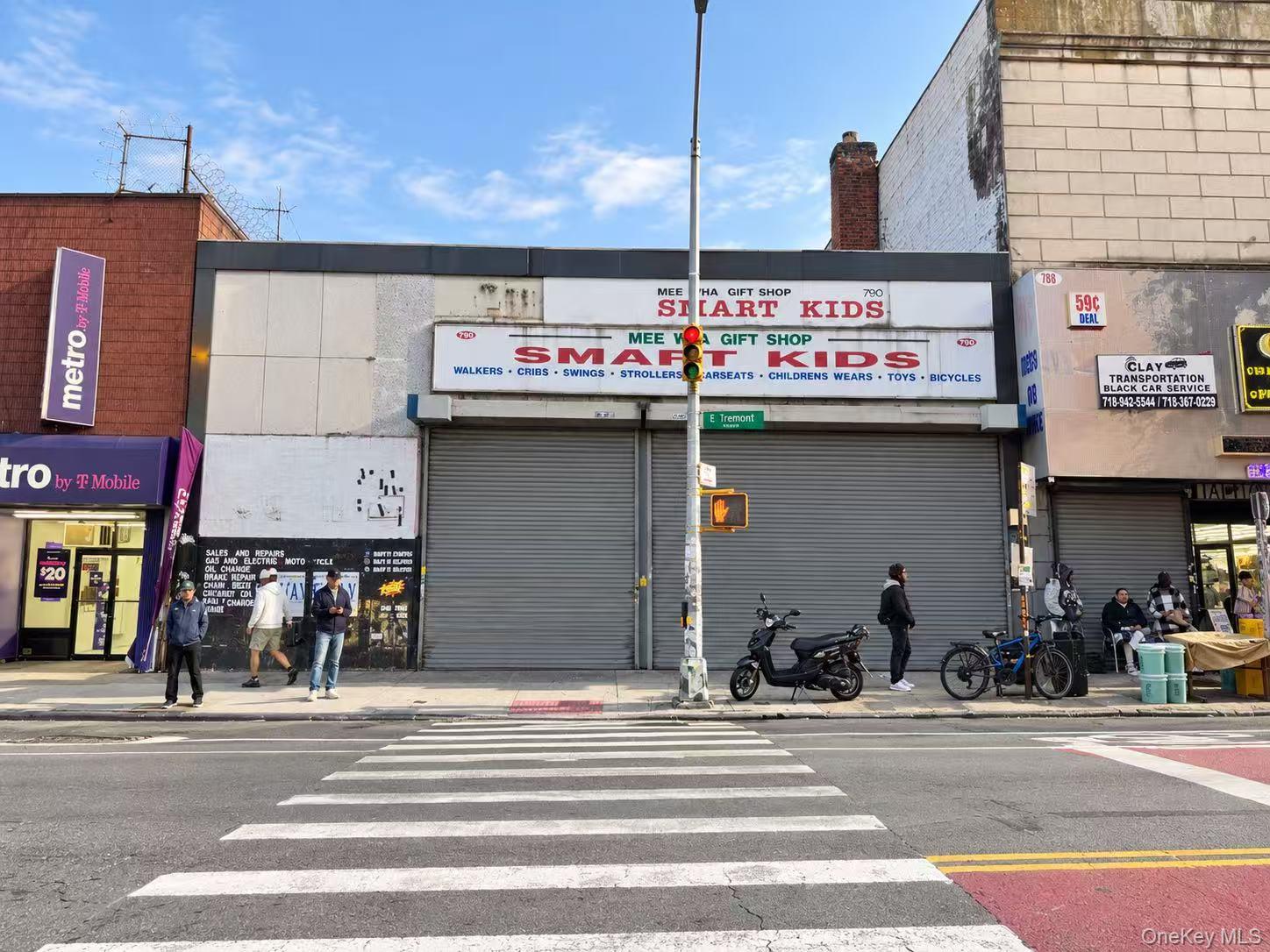 790 Tremont Avenue