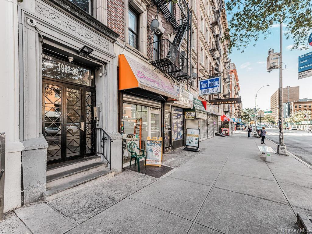 1989 Amsterdam Ave Unit 31