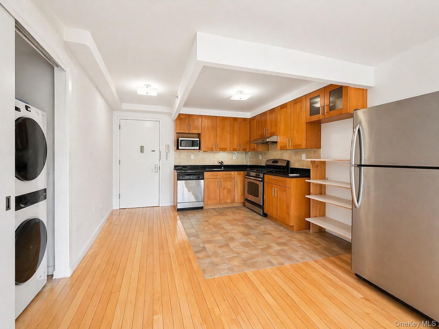 9305 37th Ave Unit 2B