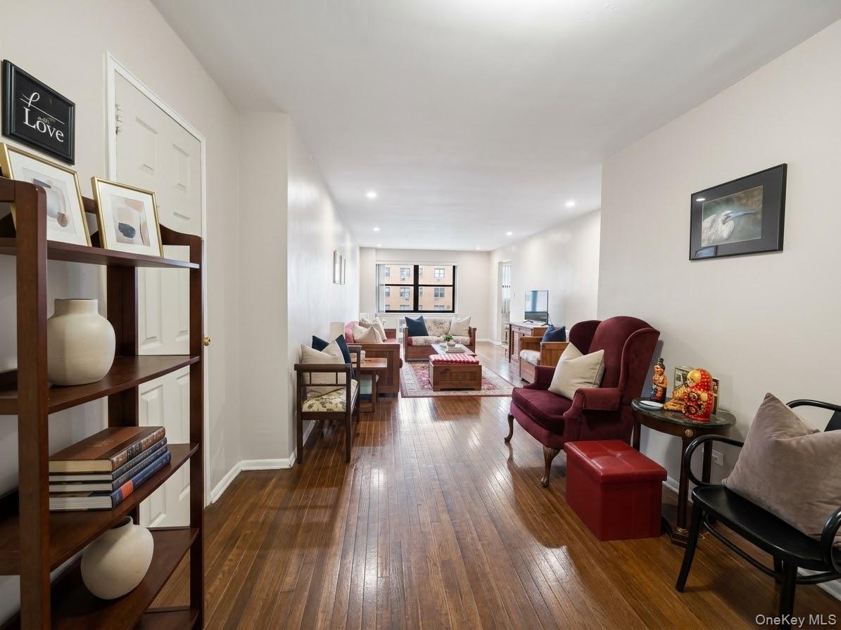 9430 60th Ave Unit 5D