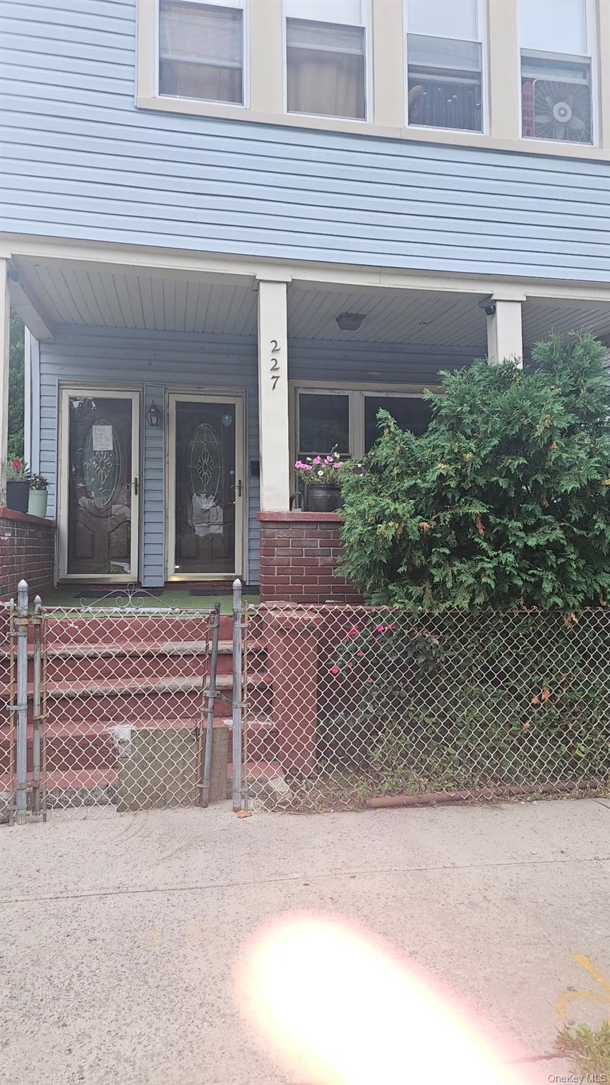 227 Gordon St