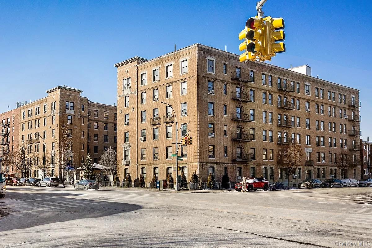 148-09 Northern Boulevard Unit 6L