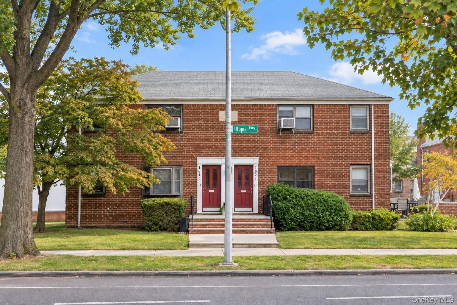 1619 Utopia Pkwy Unit 2-22