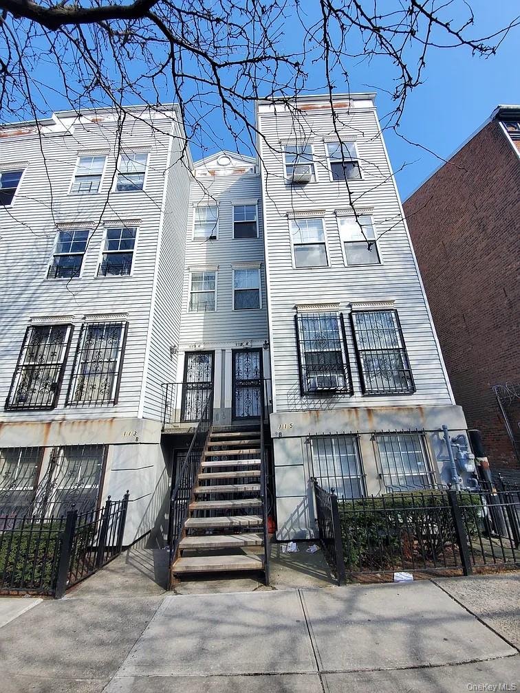 115 Vanderbilt Ave Unit 115A