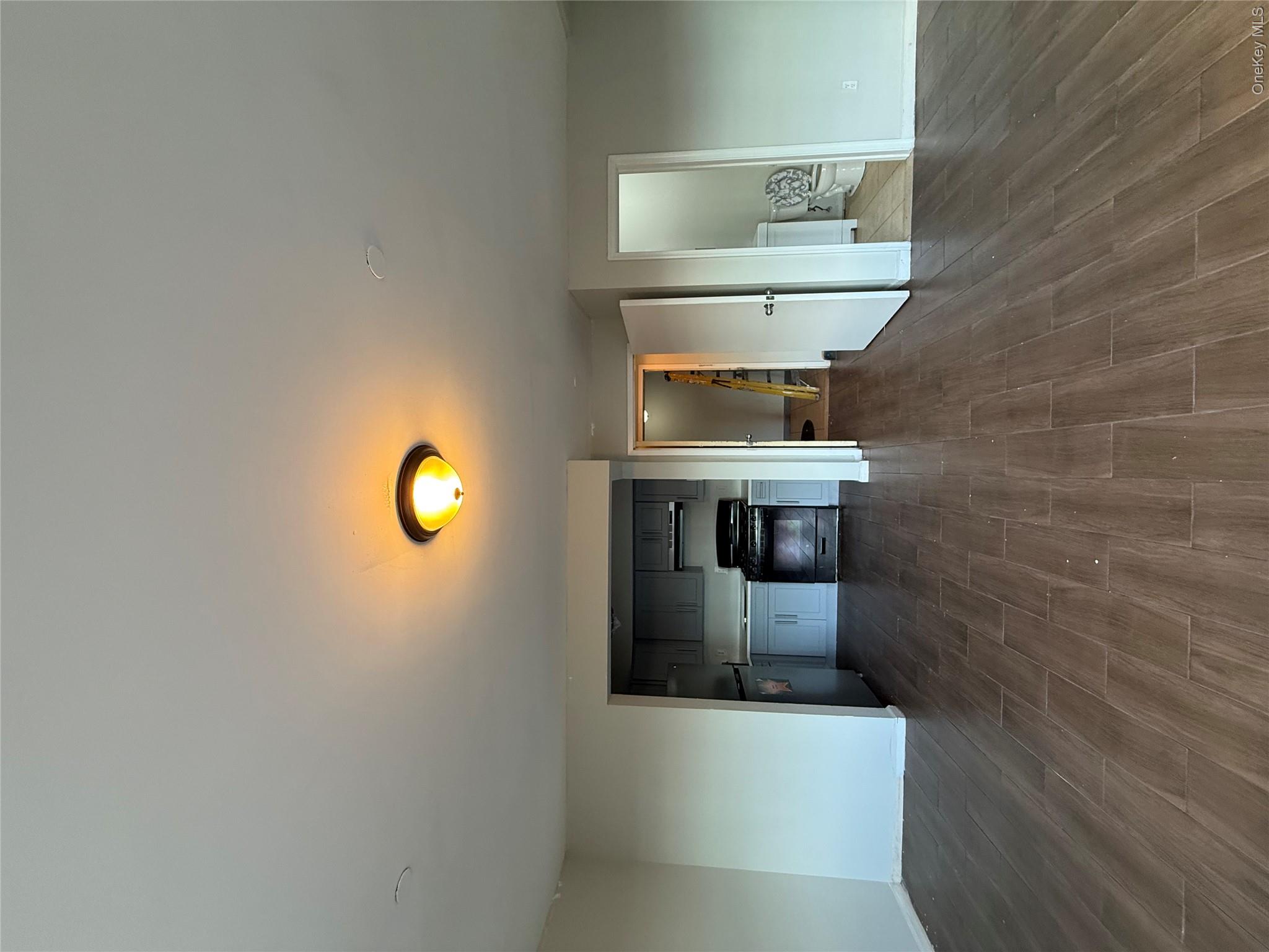803 Astoria Blvd Unit 3