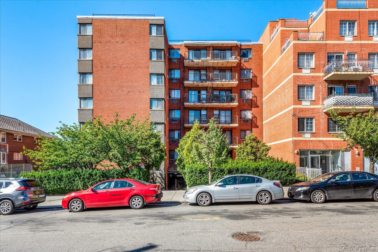 13935 35th Ave Unit 6E